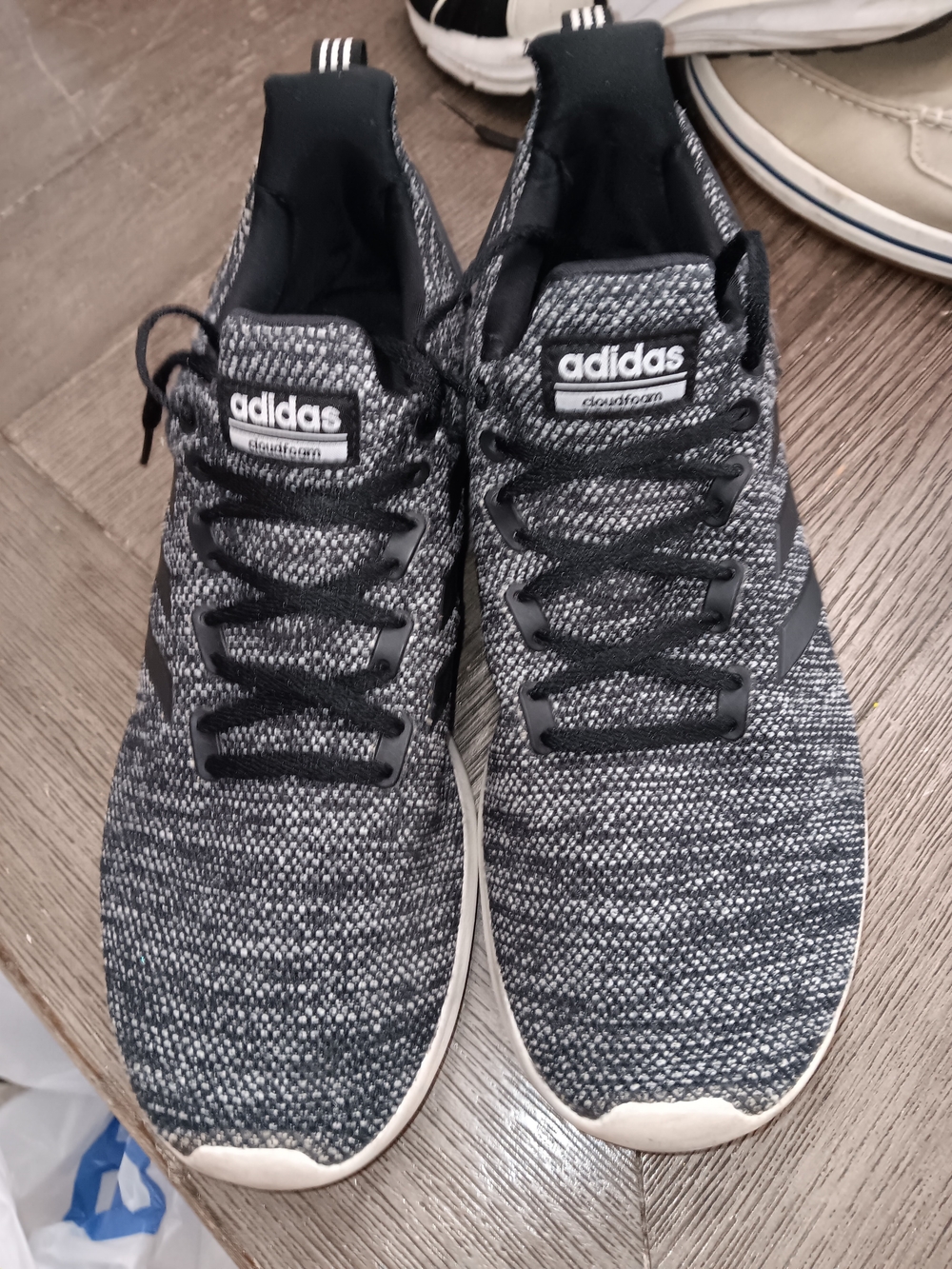 adidas Men’s Size 12 Cloudfoam Knit Sneakers - Black/Grey